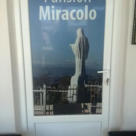 Casa de hóspedes Miracolo